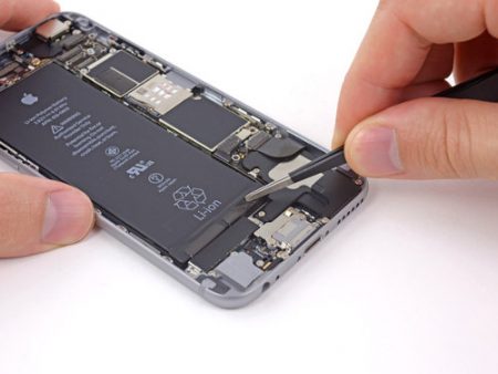 Apple Baisse Le Prix Des Batteries De L Iphone 6 A 29 Euro Rue