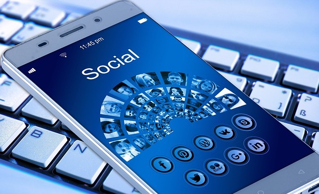 les réseaux sociaux - Rue Montgallet