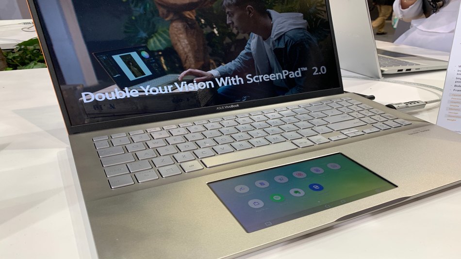 Asus vivobook s15 - « Photo copyright Rue-montgallet.com »