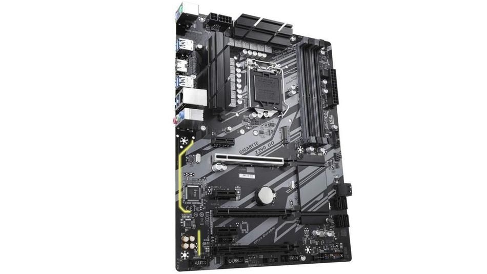 Gigabyte Z390 UD - Rue Montgallet