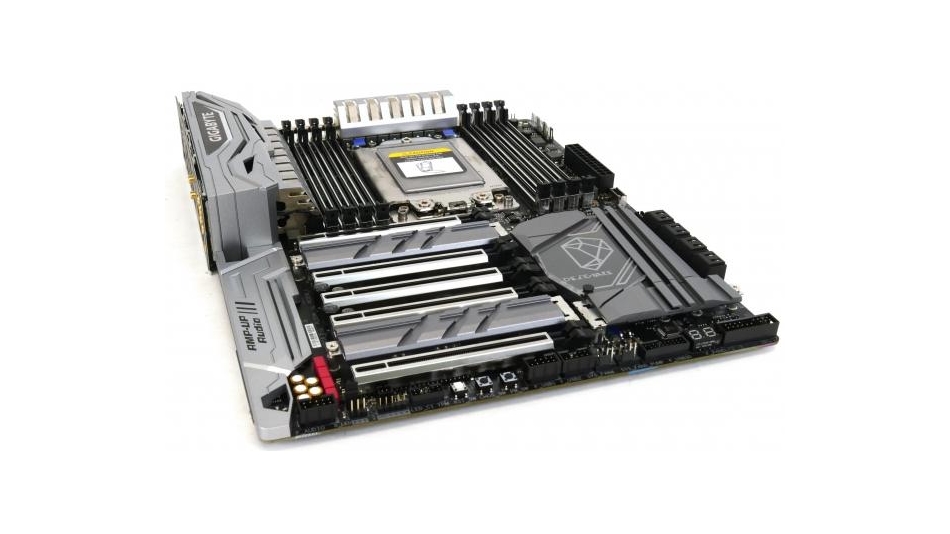 Gigabyte X399 DESIGNARE EX rue montgallet