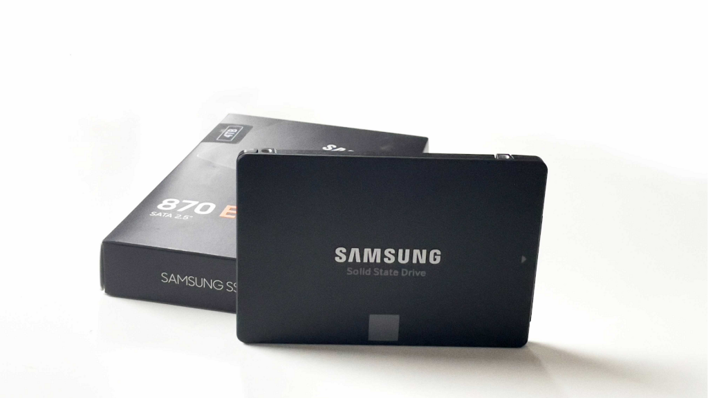 Samsung SSD 870 EVO 1 To - Rue montgallet