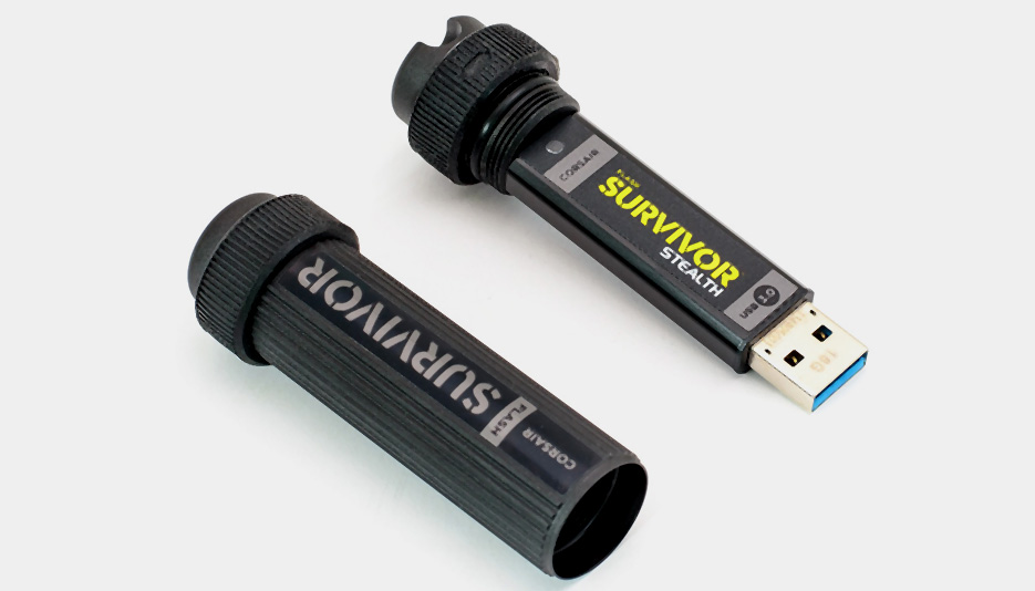 Corsair Flash Survivor Stealth - Rue Mongallet